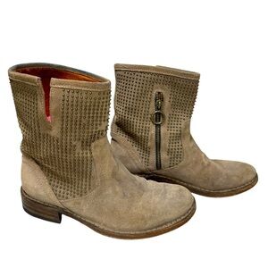 Fiorentini+Baker Eli Italy Made Beige Studded Suede Western Boots, 36.5 6.5